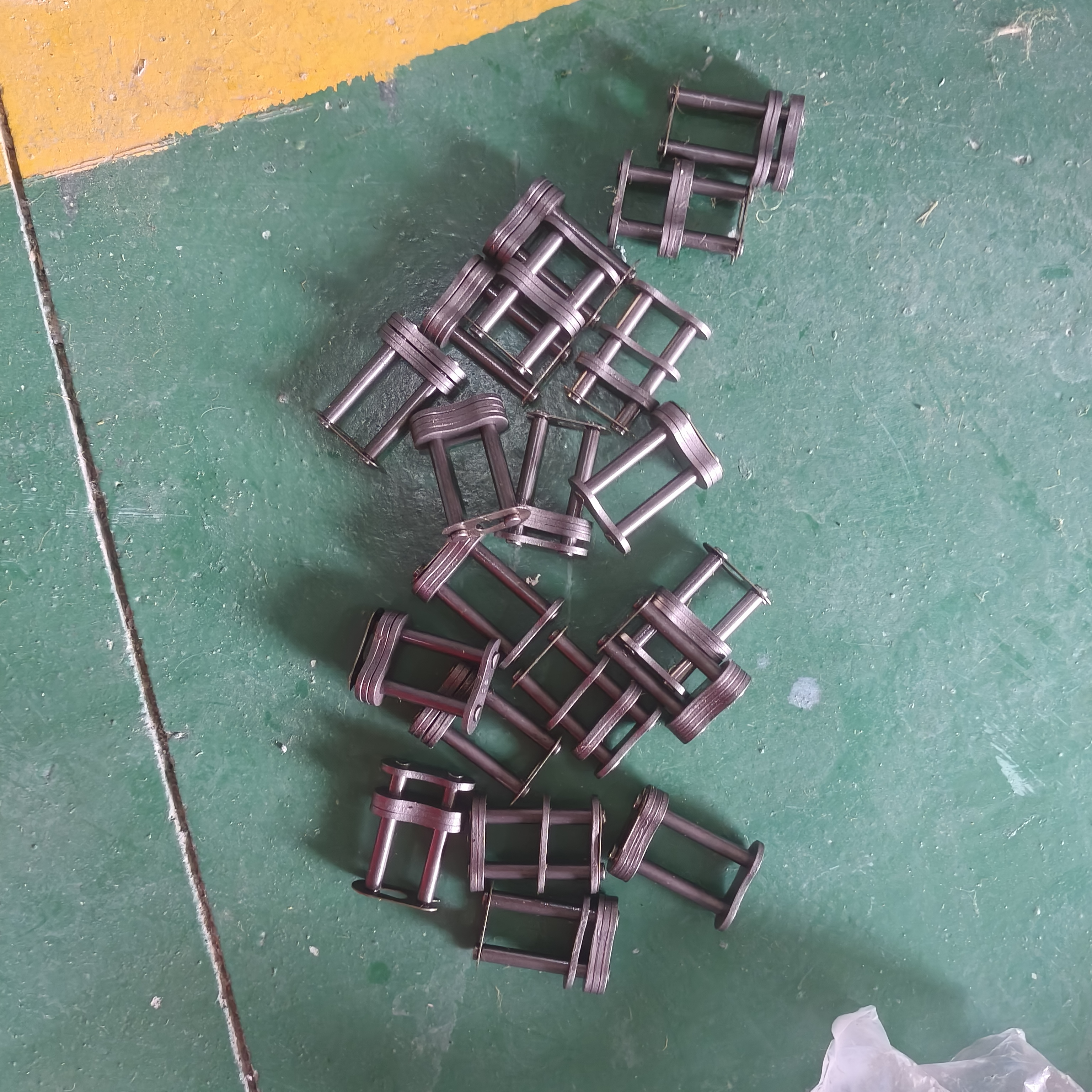 双排链条接头