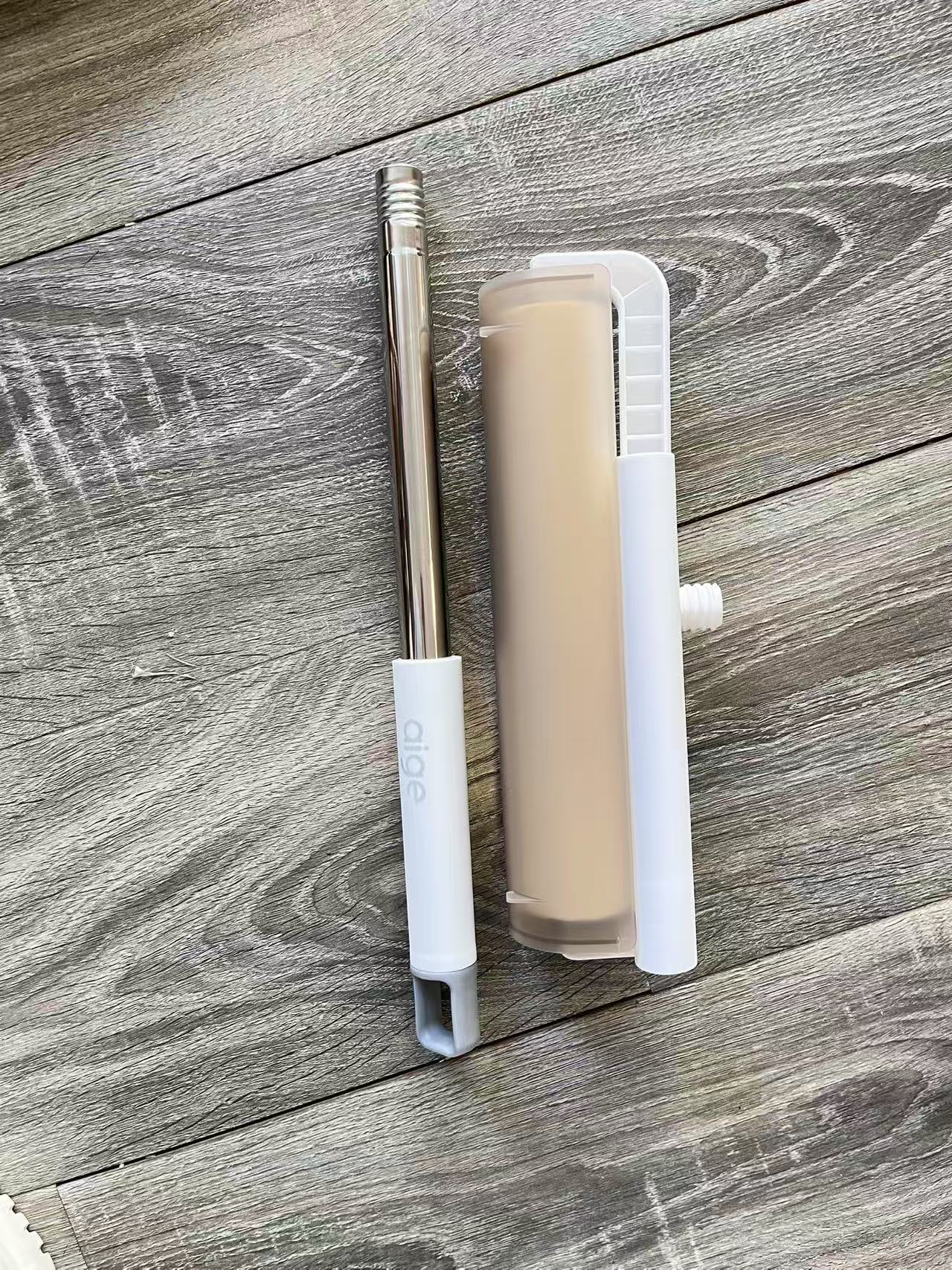 粘毛滚筒